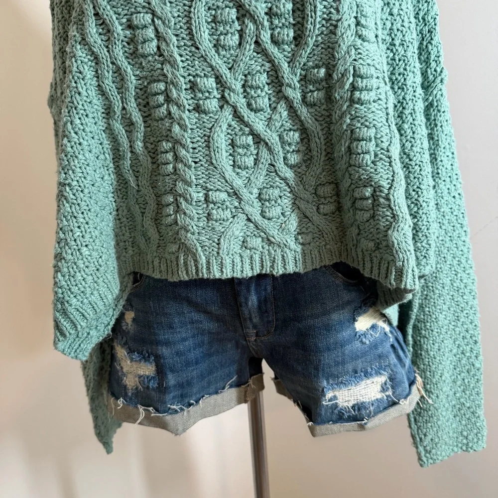 NEW! Free People White Spruce Cable Knit-M-Changing Tides Green Pullover Sweater